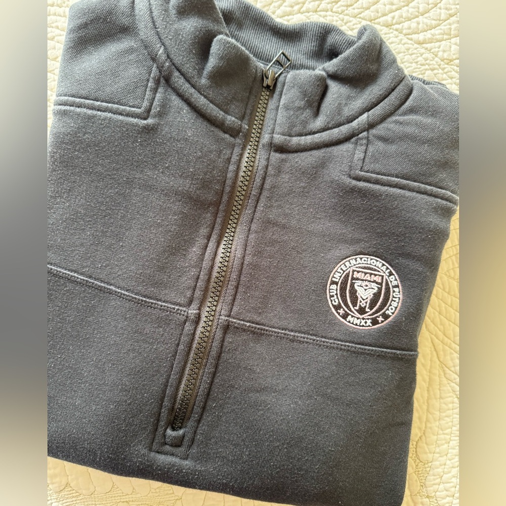 Miami FC Vineyard Vines Black 1/4 Zip Sweater- Size S